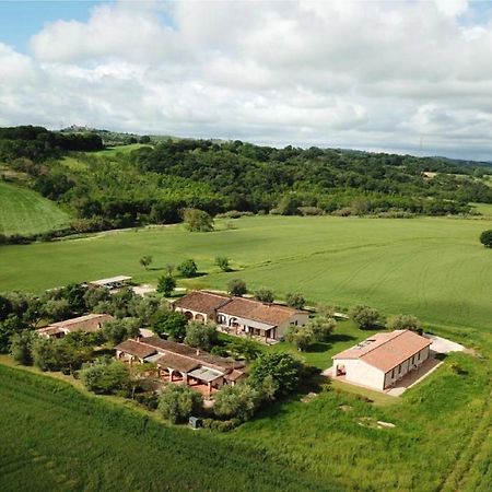 Bio Agriturismo Le Cascatelle Saturnia Luaran gambar